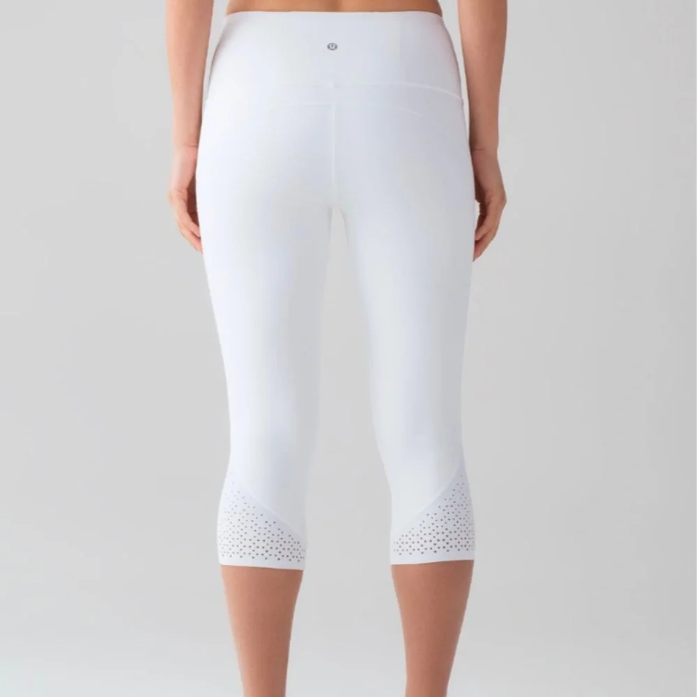 Lululemon Athletica Anew White Perforated Laser Cut Crop Legging Pants
